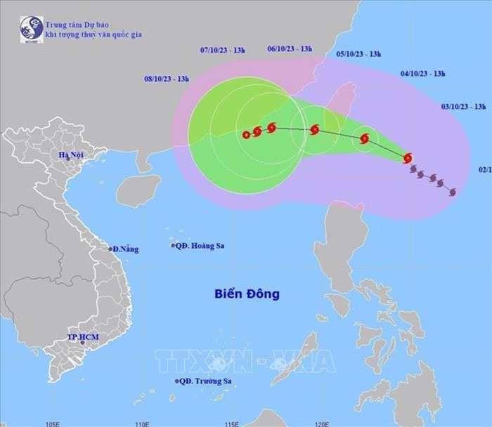 Bão KOINU di chuyển theo hướng Tây Bắc với tốc độ khoảng 10km/giờ