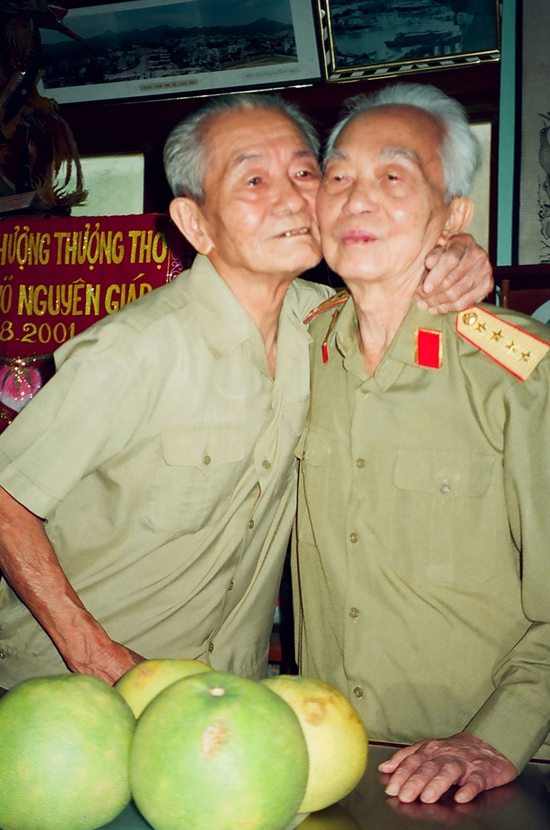 Đại tướng Võ Nguyên Giáp qua ống kính của nghệ sĩ nhiếp ảnh Trần Hồng