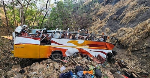 Ấn Độ: Tai nạn giao thông nghiêm trọng khiến nhiều người thiệt mạng