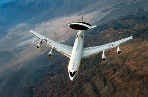 Khám phá “Radar bay” độc lạ E-3 Sentry của Không quân Mỹ