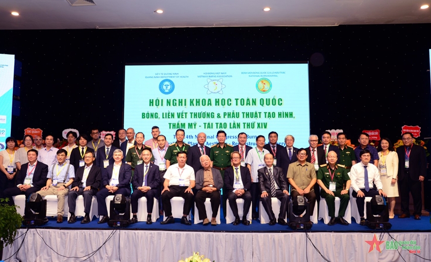 Khai mạc Hội nghị khoa học toàn quốc bỏng, liền vết thương và phẫu thuật tạo hình, thẩm mỹ, tái tạo