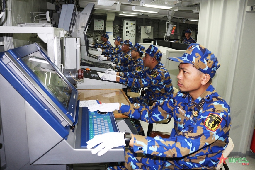 Vững niềm tin giữ biển