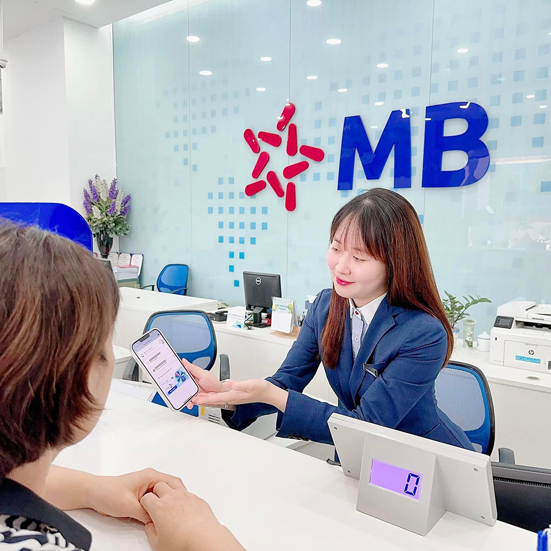 MB “thắng lớn” các giải thưởng trong nước và quốc tế