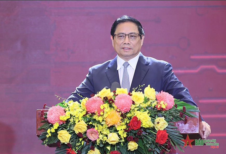 Thủ tướng Phạm Minh Chính: Chuyển đổi số phải để người dân, doanh nghiệp được hưởng lợi
