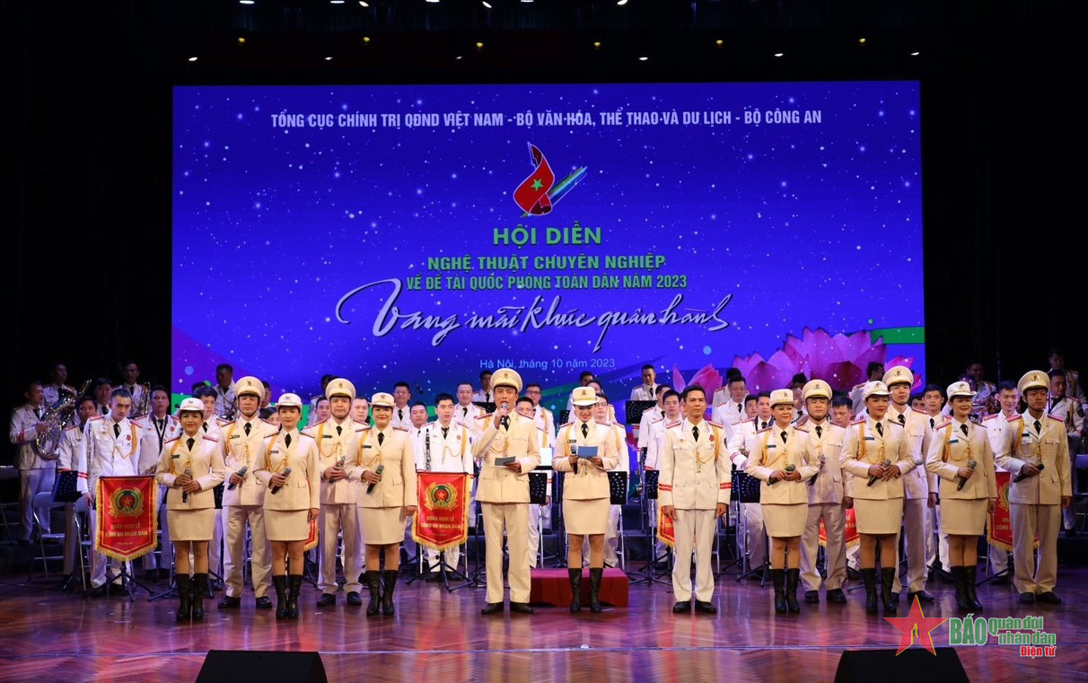 Ngợi ca nữ anh hùng Võ Thị Sáu trên sân khấu hội diễn nghệ thuật