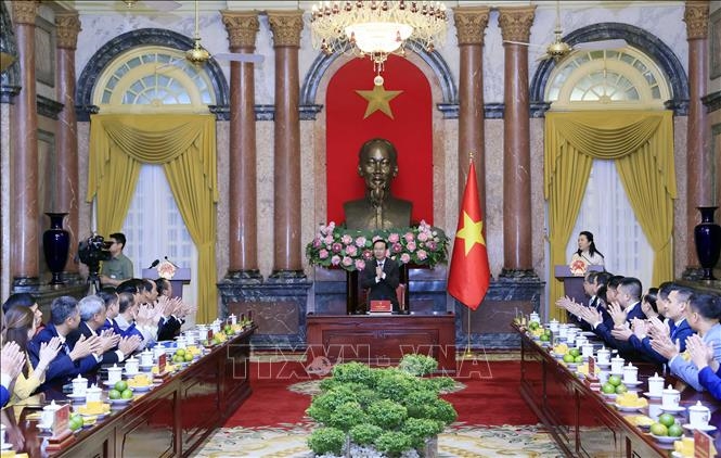 Chủ tịch nước gặp mặt đại biểu Tổng hội Nông nghiệp và Phát triển nông thôn Việt Nam