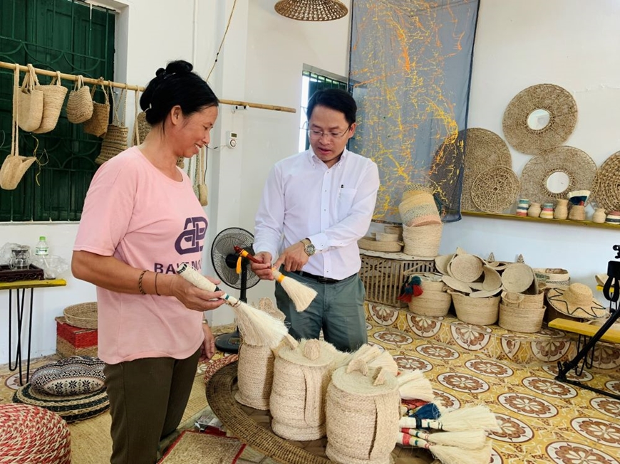 Biến thân chuối bỏ đi thành hàng xuất khẩu