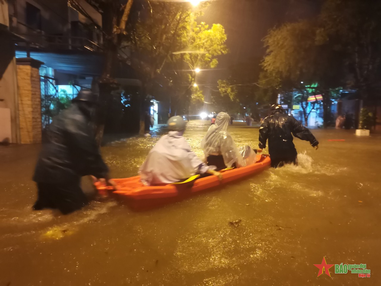 Đà Nẵng sơ tán hơn 5.300 người đến vị trí an toàn