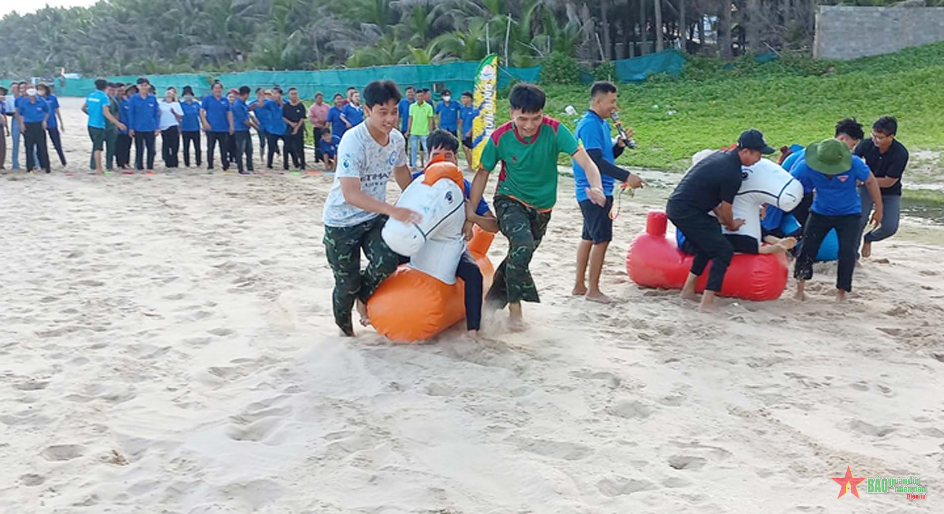 Bình Thuận sôi nổi hoạt động kỷ niệm Ngày truyền thống Hội Liên hiệp Thanh niên Việt Nam