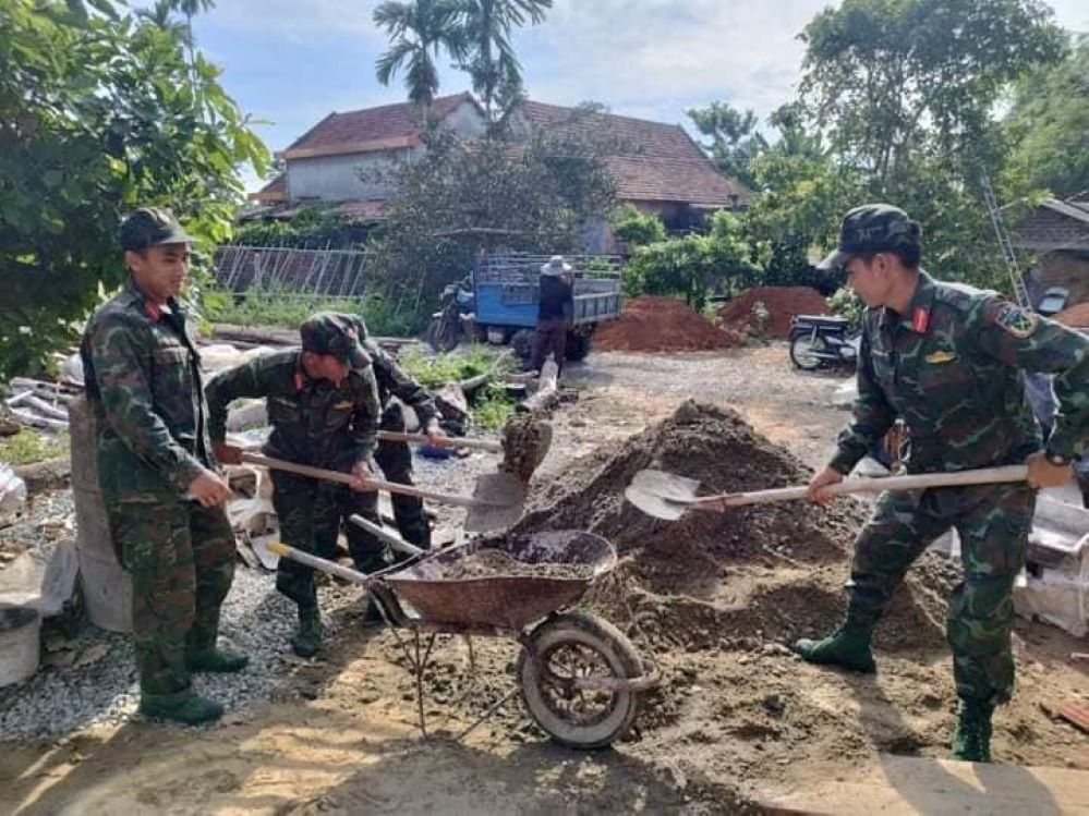 Những mái ấm thắm tình đồng đội