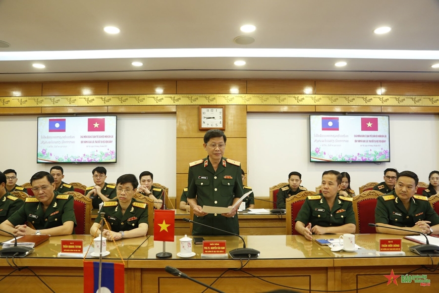 Đoàn cán bộ sĩ quan trẻ Quân đội nhân dân Lào thăm và giao lưu tại Học viện Quân y