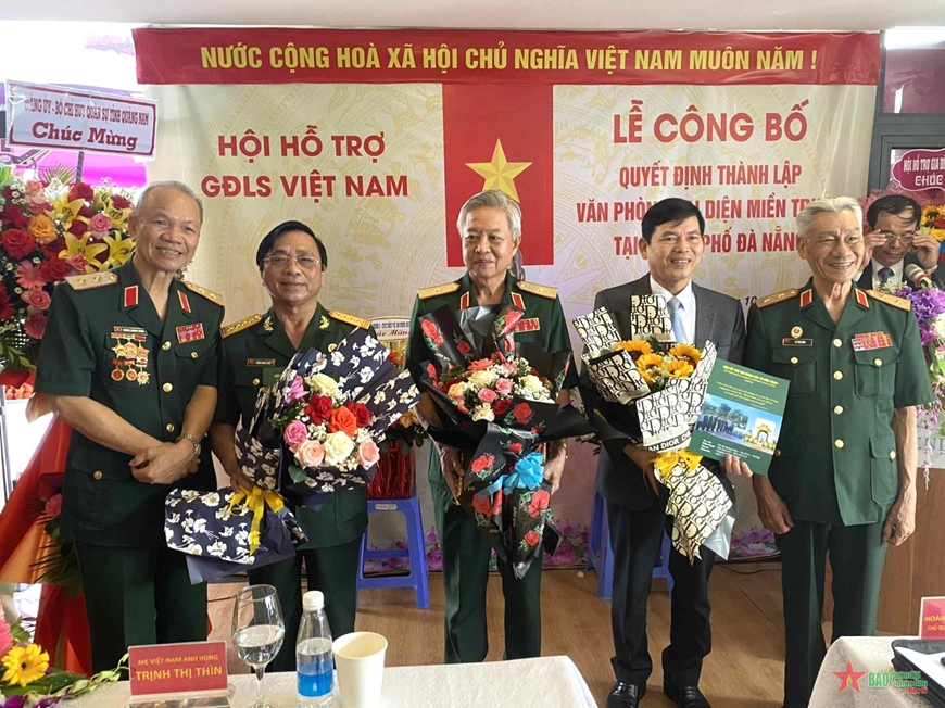 Hội Hỗ trợ gia đình liệt sĩ Việt Nam công bố Quyết định thành lập Văn phòng đại diện miền Trung