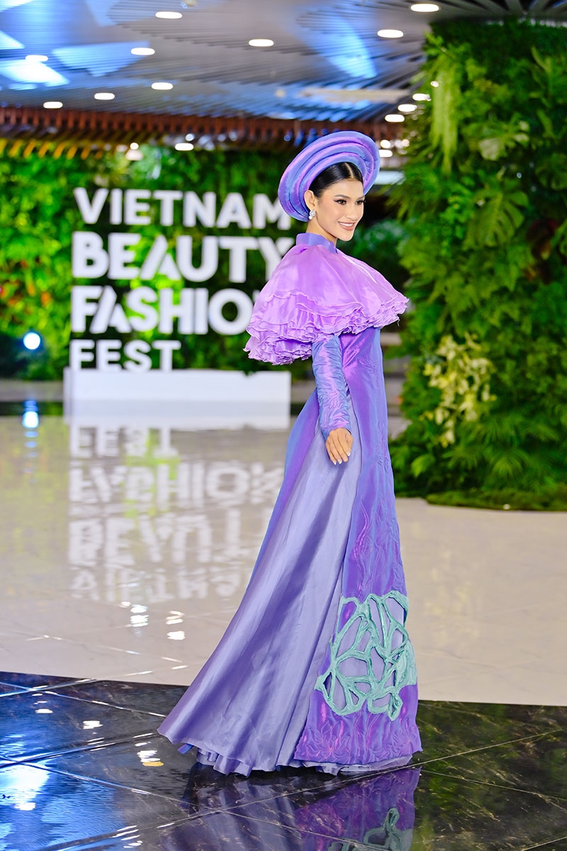 Bản sắc và giá trị của áo dài Việt Nam