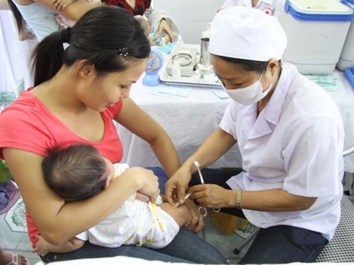 TP Hồ Chí Minh kiến nghị Bộ Y tế sớm phân bổ vắc xin chương trình tiêm chủng mở rộng