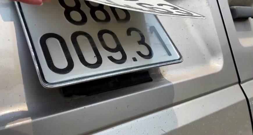 Sử dụng biển số giả để tham gia giao th&ocirc;ng sẽ bị xử l&yacute; như thế n&agrave;o?