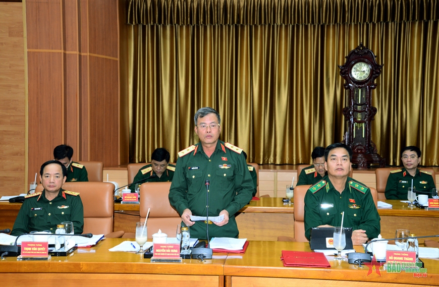 Đại tướng Lương Cường chủ trì gặp mặt các đại biểu Quốc hội đang công tác trong Quân đội