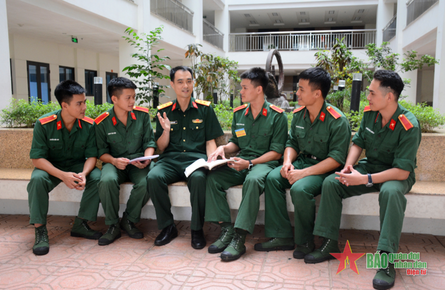 Viết tiếp những trang "giáo án vàng”
