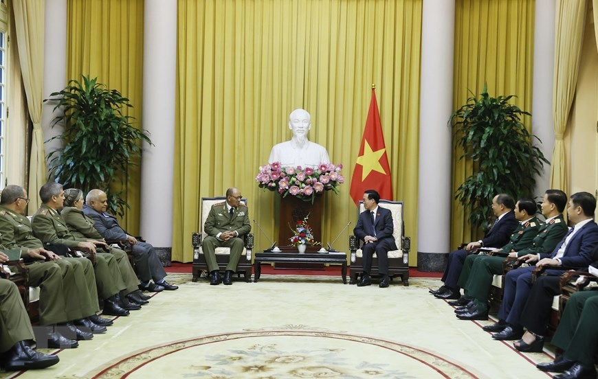 Chủ tịch nước Võ Văn Thưởng tiếp Tổng Tham mưu trưởng, Thứ trưởng Bộ các Lực lượng vũ trang cách mạng Cuba