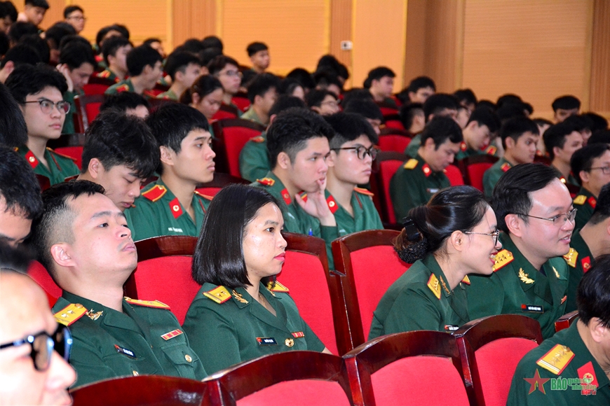 Học viện Quân y phát huy trí tuệ, năng lực sáng tạo nghiên cứu khoa học của tuổi trẻ
