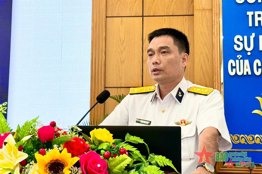 Vùng 2 Hải quân phối hợp tuyên truyền biển, đảo tại tỉnh Long An