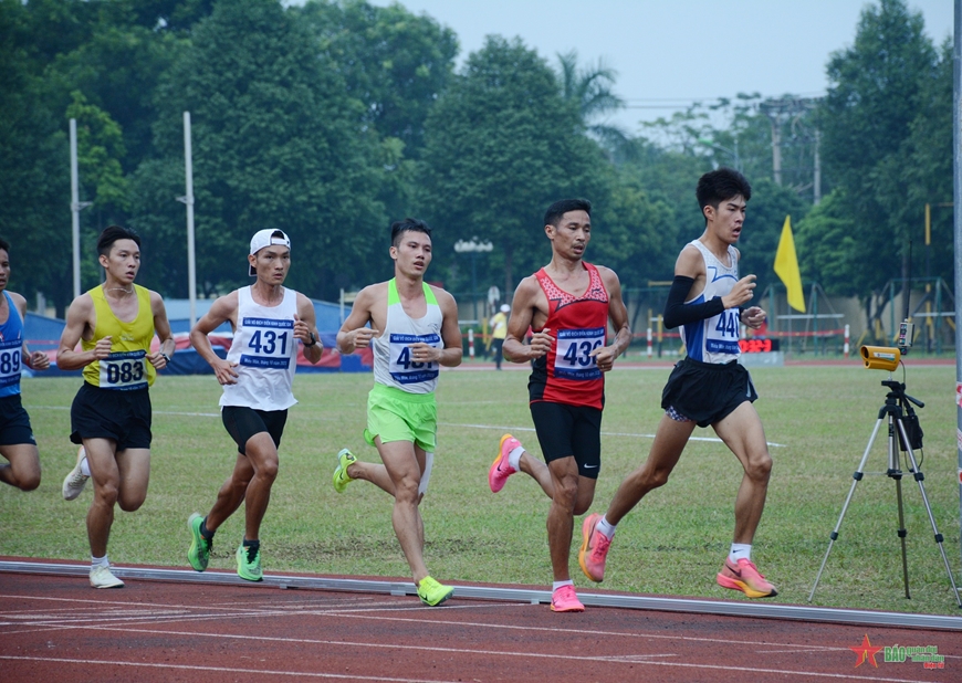 Nguyễn Văn Lai lần thứ 13 vô địch quốc gia, Nguyễn Thị Oanh hoàn tất hat-trick HCV