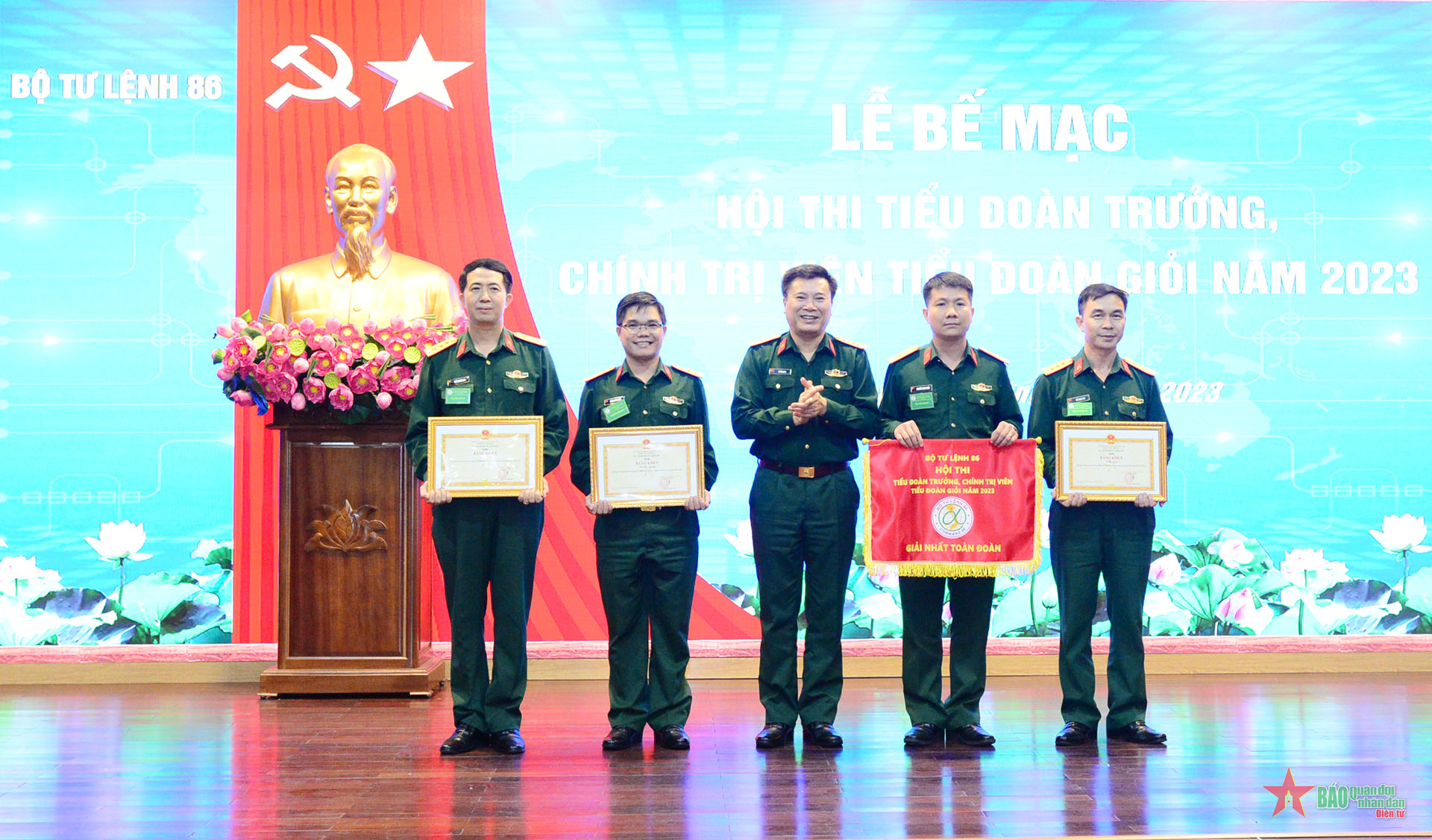 Sát hạch năng lực toàn diện cán bộ tác chiến không gian mạng