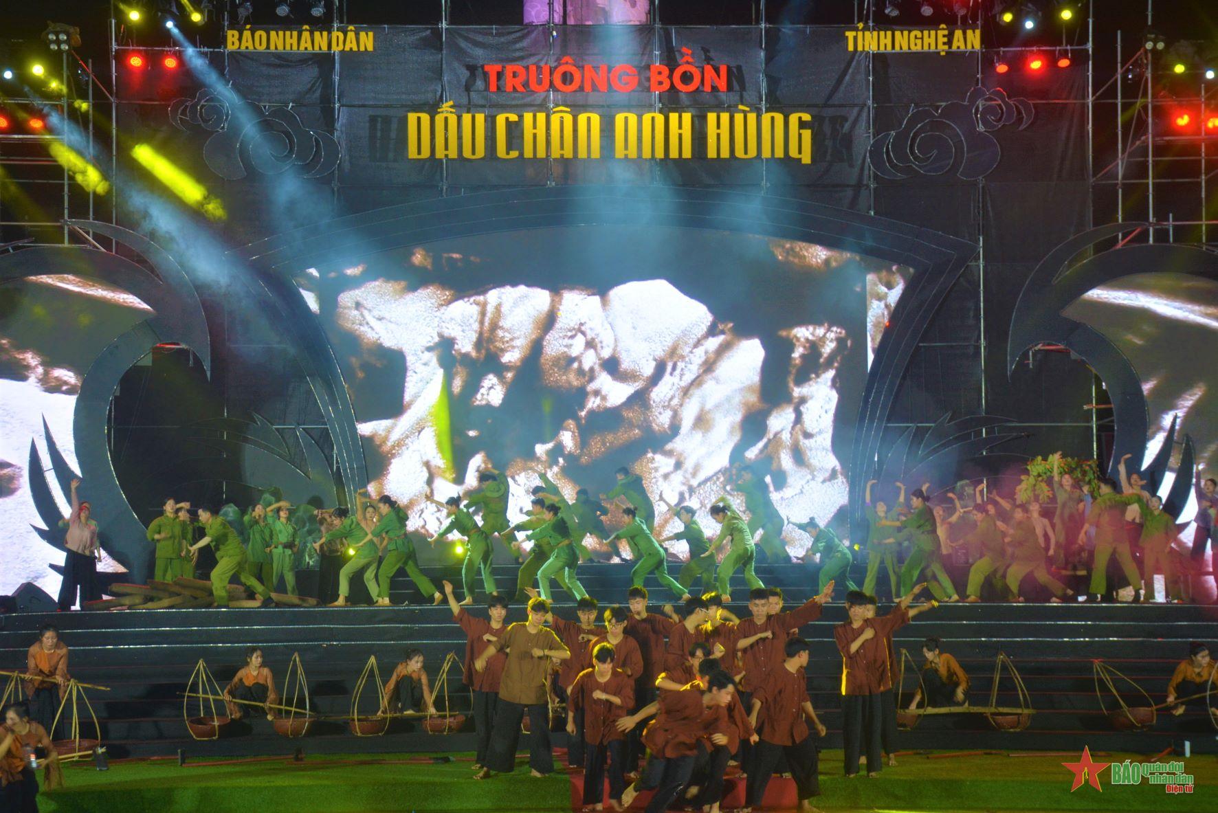 Chương trình nghệ thuật “Truông Bồn-Dấu chân anh hùng”