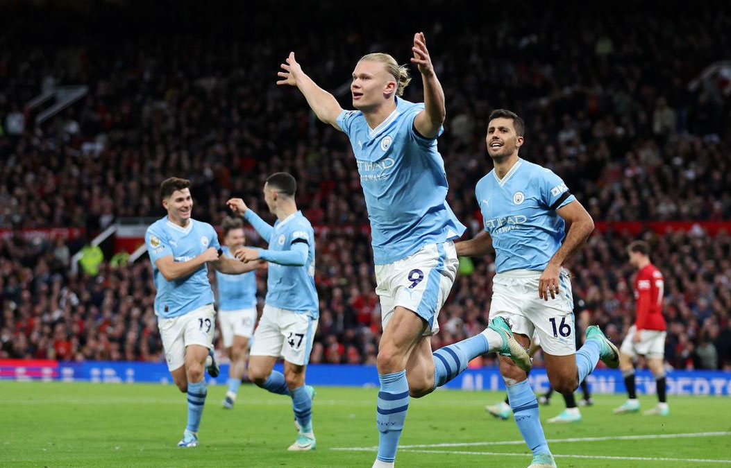 Tin thể thao thế giới hôm nay (30-10): Man City đả bại MU, Văn Hậu và Quang Hải nghỉ từ 1 tháng

