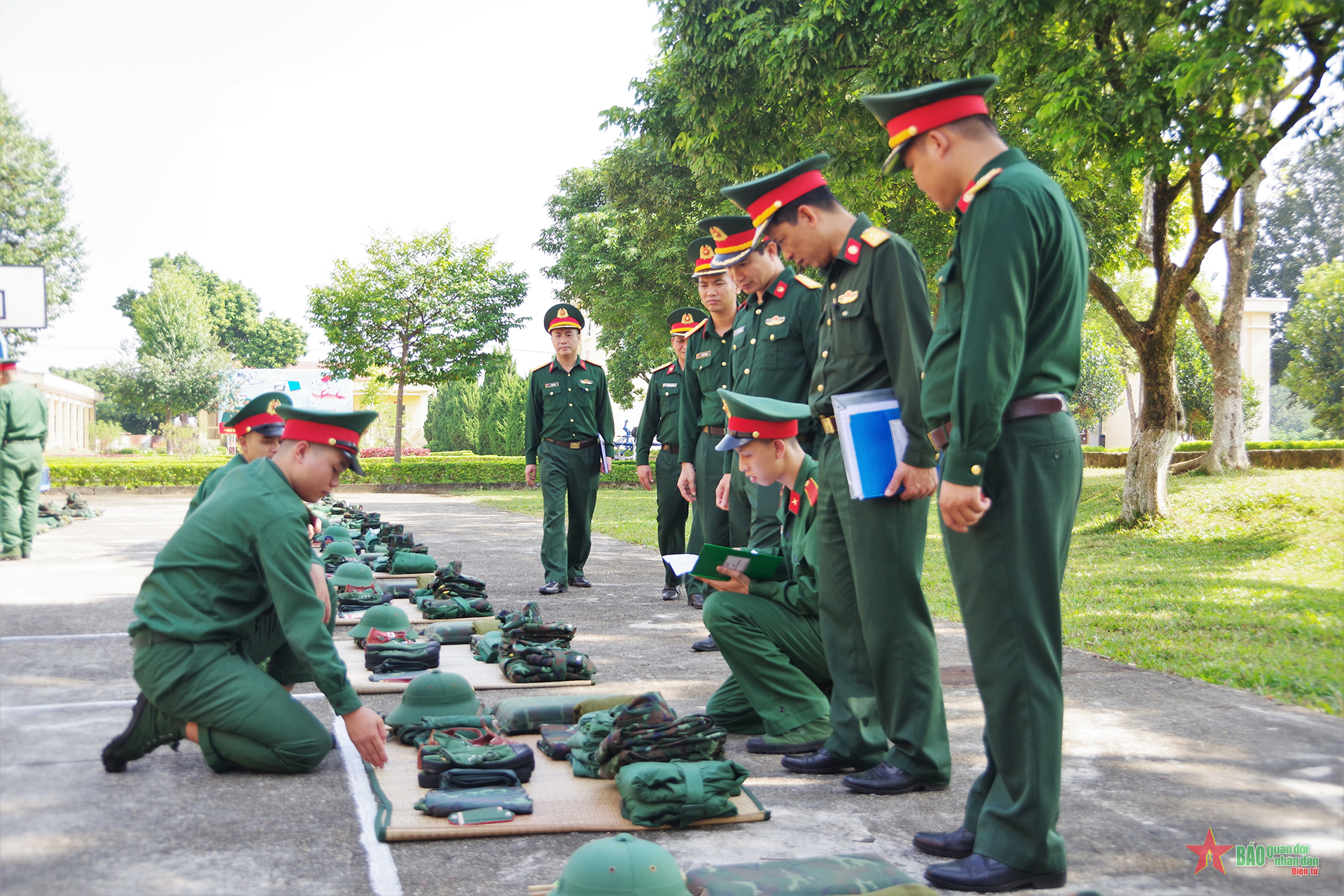 Trường Cao đẳng Kỹ thuật Thông tin chuyển biến toàn diện trong xây dựng chính quy