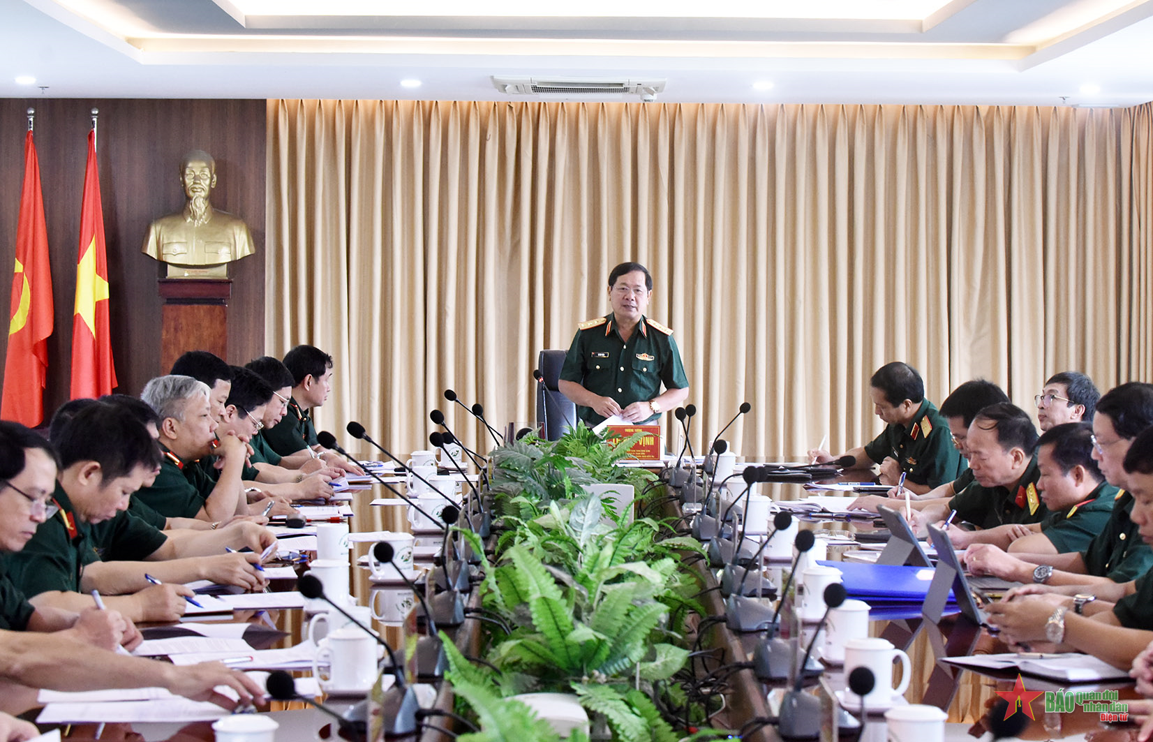 Bộ Quốc phòng kiểm tra cải cách hành chính, chuyển đổi số tại Bệnh viện Quân y 175