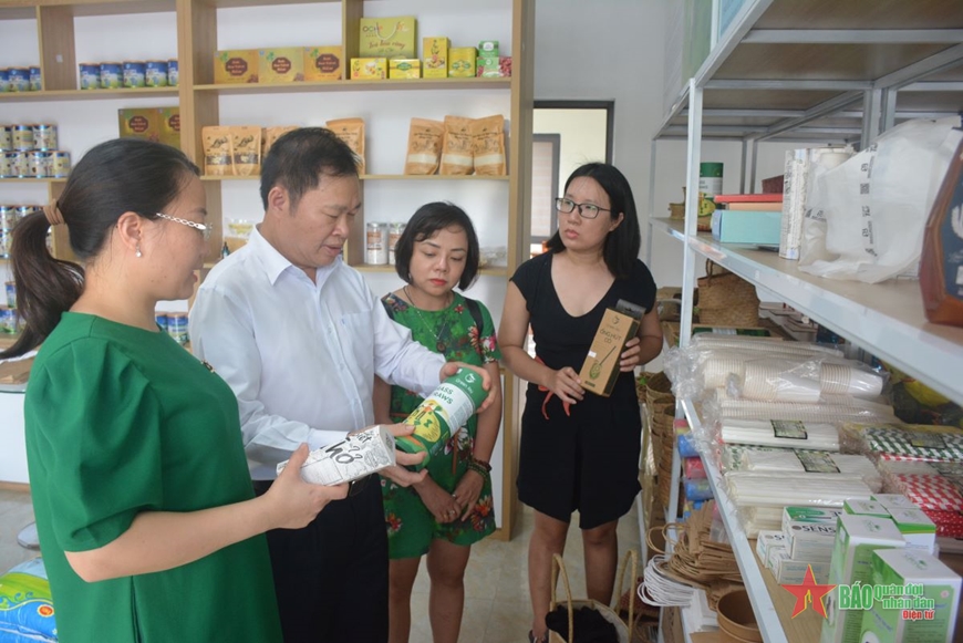 Kinh tế tuần hoàn trong quản lý rác thải ở Việt Nam