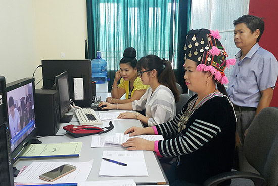 Hỏi-Đáp pháp luật: Mục tiêu và đối tượng của nội dung ứng dụng công nghệ thông tin hỗ trợ phát triển kinh tế - xã hội vùng đồng bào dân tộc thiểu số