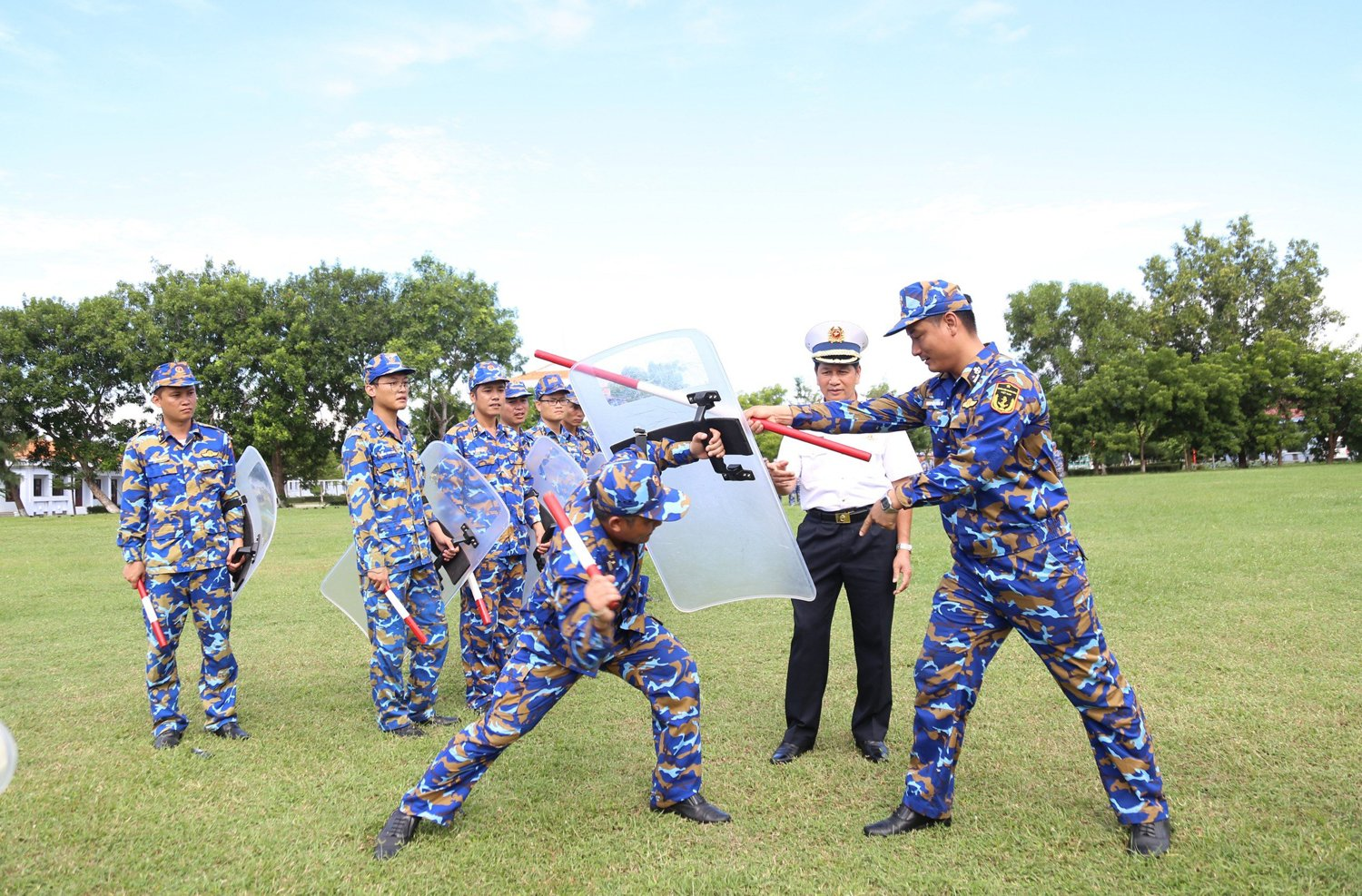 Vùng 4 Hải quân: Tăng cường kiểm tra công tác tập huấn, huấn luyện của các lực lượng
