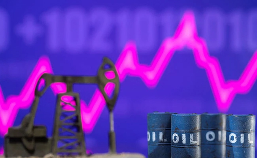 Giá xăng dầu hôm nay (9-11): Tăng nhẹ sau khi trượt khỏi mốc 80 USD/thùng