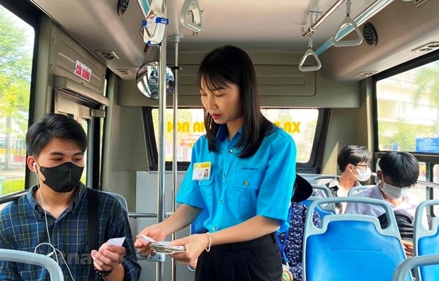 Hà Nội thí điểm vé điện tử liên thông cho vận tải công cộng