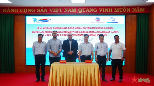 Tổng công ty Ba Son ký kết thỏa thuận khung đóng mới du thuyền hai thân với Công ty Odisea Yachts  