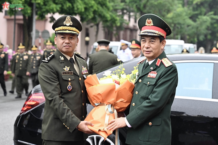 Đại tướng Phan Văn Giang chủ trì lễ đón Phó thủ tướng, Bộ trưởng Bộ Quốc phòng Campuchia