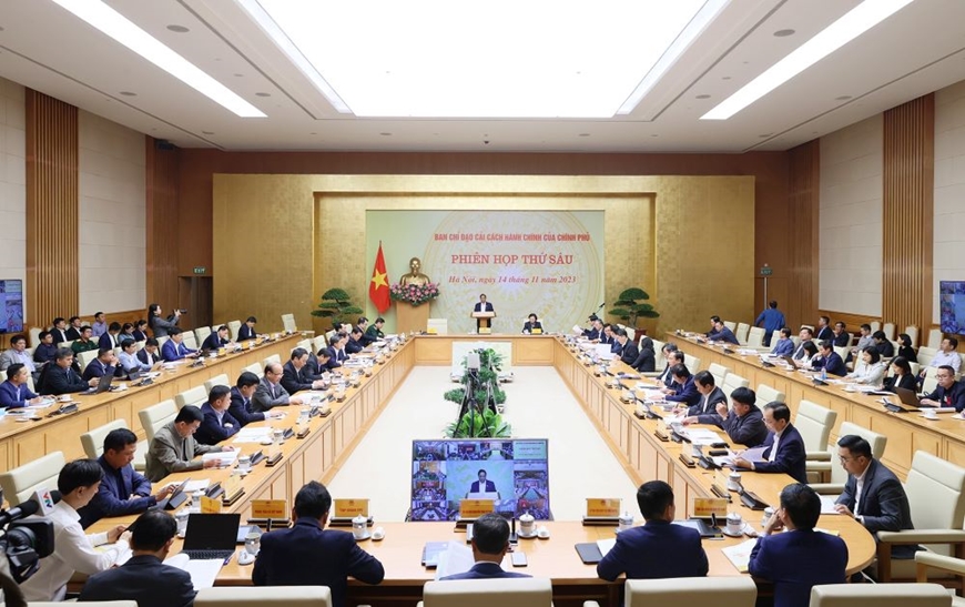 Thủ tướng Chính phủ Phạm Minh Chính chủ trì Phiên họp về cải cách hành chính