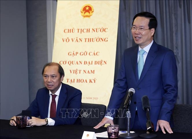 Chủ tịch nước Võ Văn Thưởng gặp mặt lãnh đạo, cán bộ các cơ quan đại diện Việt Nam tại Hoa Kỳ