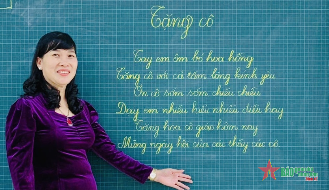 Giao lưu “Viết chữ đẹp - Trình bày bảng khoa học”