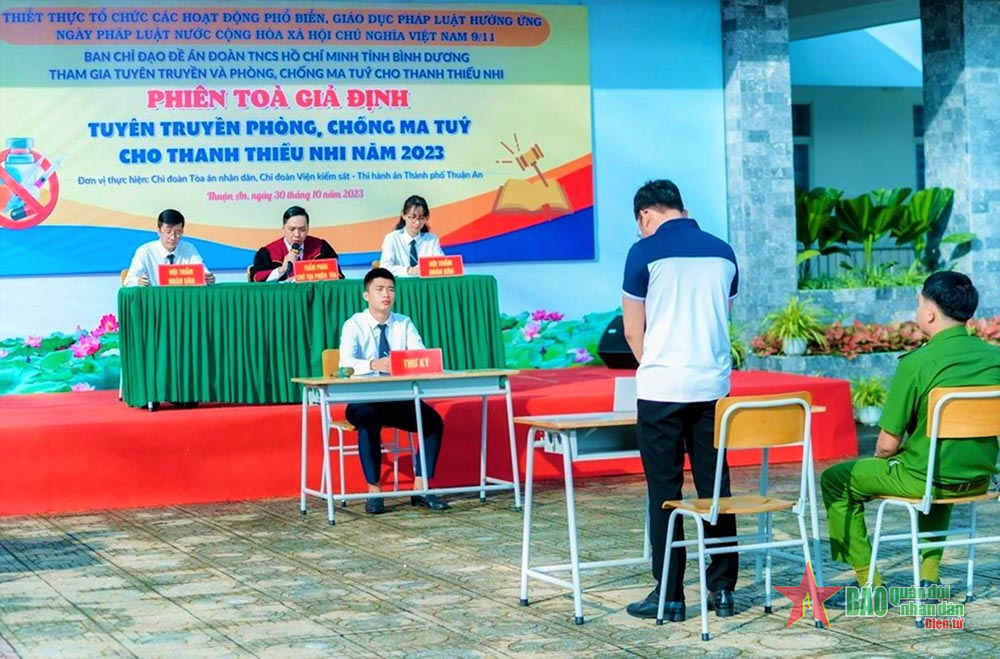 Phiên tòa giả - bài học thật