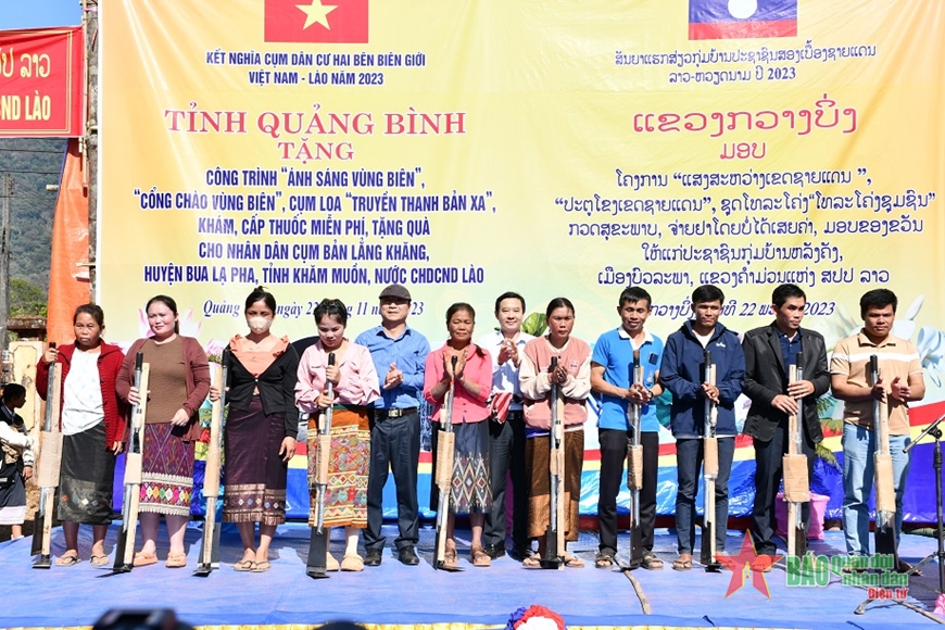 Nhiều hoạt động thiết thực trong chương trình kết nghĩa cụm dân cư hai bên biên giới
