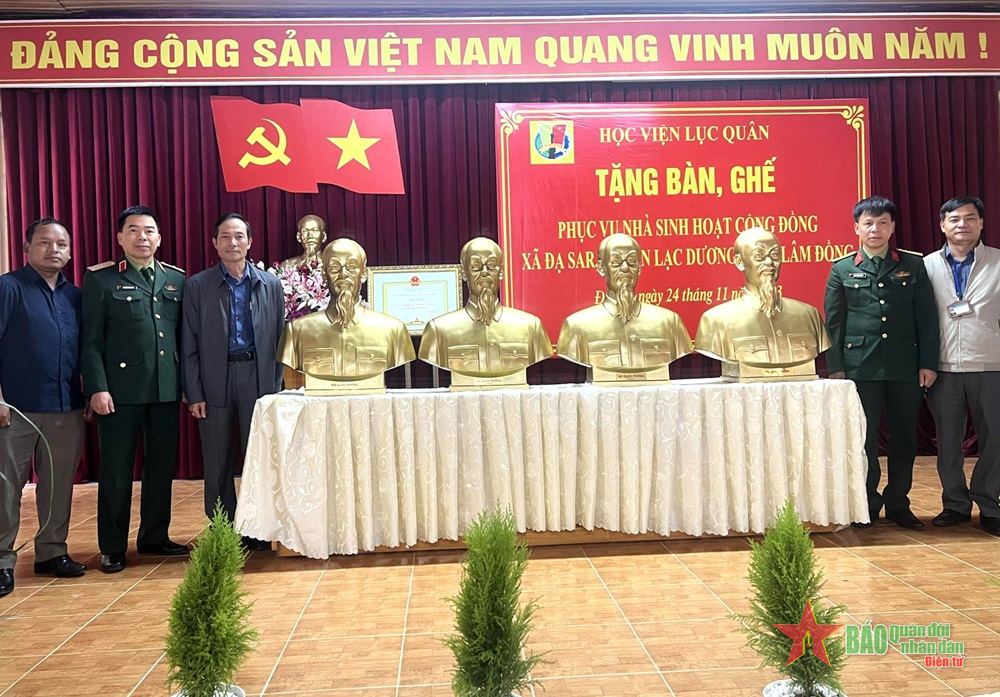 Học viện Lục quân hỗ trợ địa phương xây dựng thiết chế văn hóa