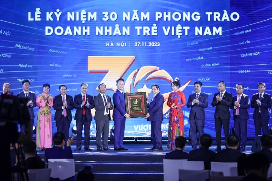 Thủ tướng Phạm Minh Chính: Chính phủ tiếp tục đồng hành cùng đội ngũ doanh nhân, doanh nhân trẻ