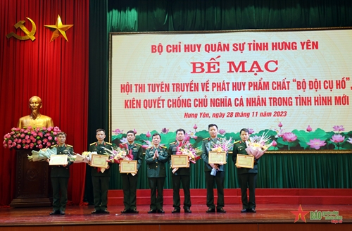 Bộ CHQS tỉnh Hưng Yên thi tuyên truyền về phát huy phẩm chất Bộ đội Cụ Hồ trong tình hình mới
