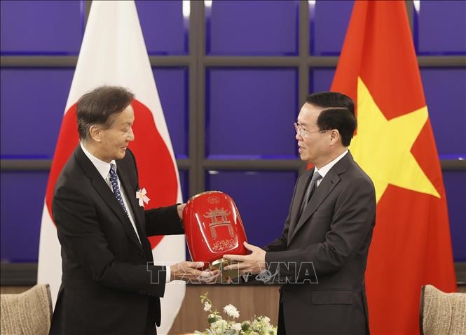 Chủ tịch nước Võ Văn Thưởng tiếp Chủ tịch Hội Hữu nghị Kyushu-Việt Nam