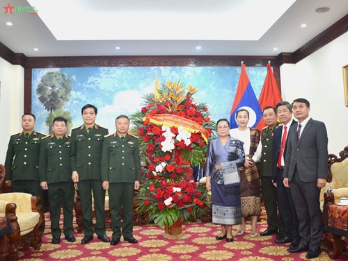 Bộ Quốc phòng Việt Nam chúc mừng Quốc khánh nước Cộng hòa Dân chủ nhân dân Lào