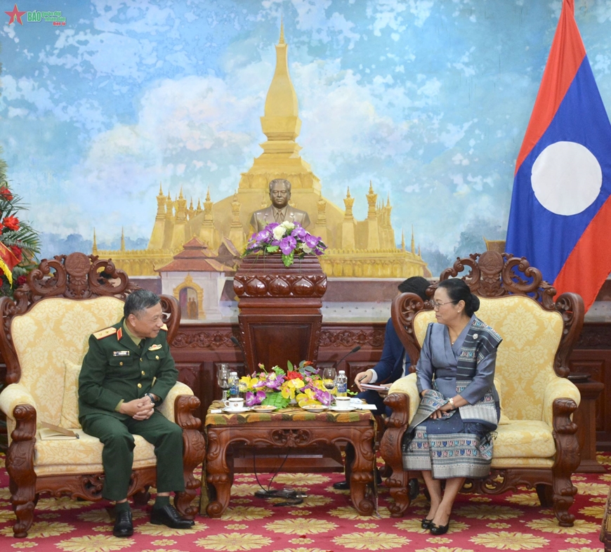 Bộ Quốc phòng Việt Nam chúc mừng Quốc khánh nước Cộng hòa Dân chủ nhân dân Lào