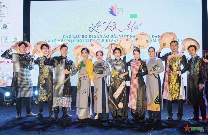 Lan tỏa giá trị văn hóa áo dài Việt Nam