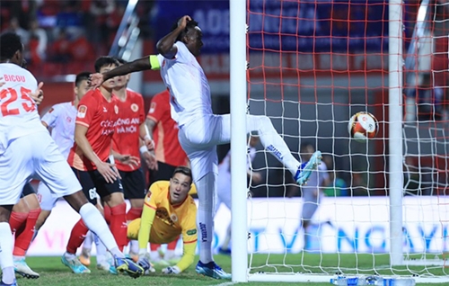 Kết quả vòng 4 V-League: Hải Phòng thắng thuyết phục 3-1 trước CAHN